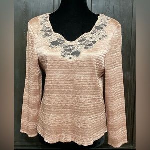 Flair pink/goldish crinkle & lace long sleeve blouse - Size Large